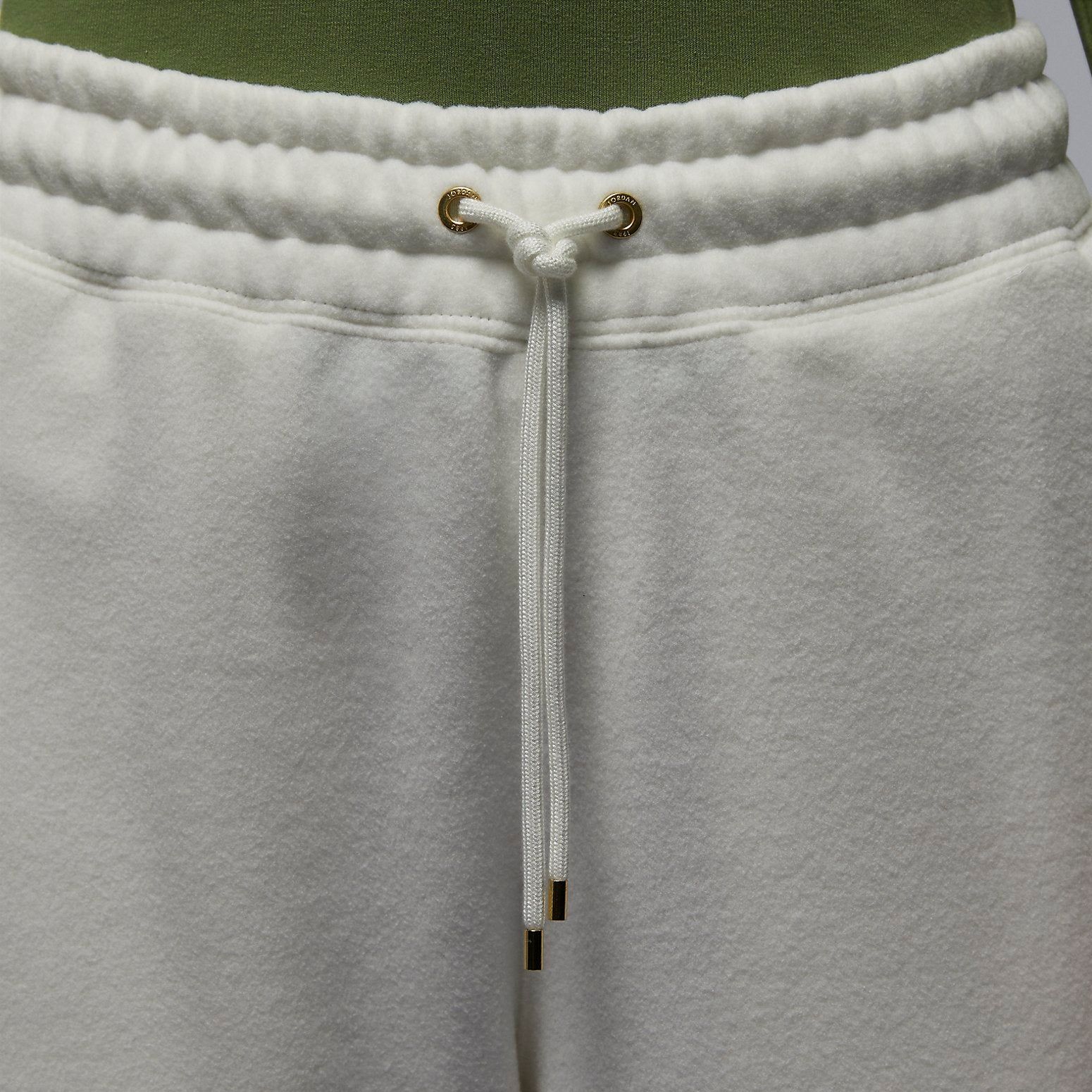 (WMNS) Air Jordan Flight Fleece Winterized Pants 'Off White' FD7235-133 sold by KicksCrew product image thumbnail 2