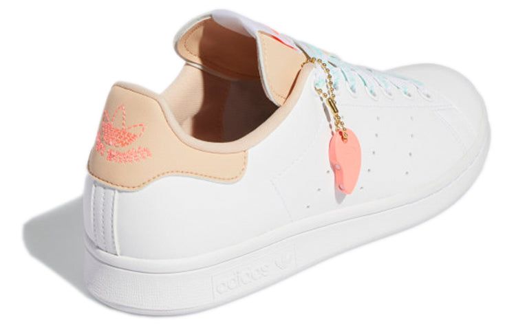 (WMNS) Adidas Stan Smith 'White Halo Blush' GW0571 sold by KicksCrew product image thumbnail 4