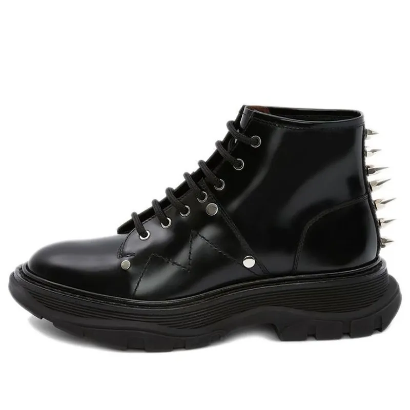 (WMNS) Alexander McQueen Leather Tread Ankle Boots 'Black' 685692WHZ851081 sold by KicksCrew
