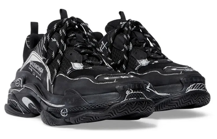(WMNS) Balenciaga Triple S Sneakers 'Black' 524039W3SRB1090 sold by KicksCrew product image thumbnail 3