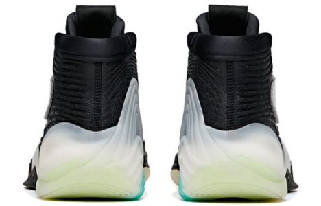 ANTA KT6 Klay Thompson 'White Black' 112041101-1 sold by KicksCrew
