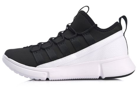 Li-Ning Essence 2.0 New York Fashion Week 'White Black' AGBN023-1 sold by KicksCrew