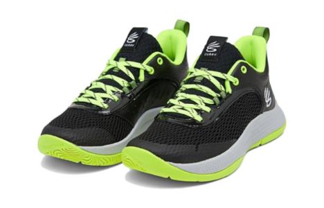 (GS) Under Armour Curry 3Z6 'Black Mod Grey' 3025091-001 sold by KicksCrew