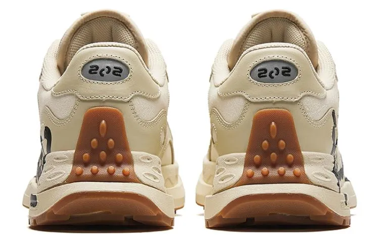 ANTA Running Series Sneakers 'Beige Black White' 112345580A-2 sold by KicksCrew product image thumbnail 4