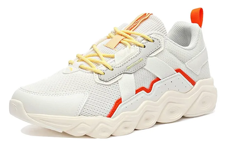 (WMNS) ANTA Running Series Sneakers ''White Grey Red 122025529R-5 sold by KicksCrew product image thumbnail 3