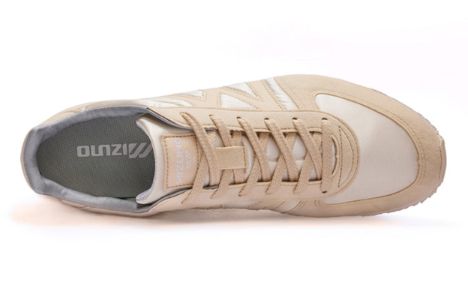 Mizuno Handcrafted LowTop Running Shoes 'Beige White' D1GF222002 sold by KicksCrew