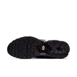 Nike Air Max Plus SE 'Total Orange' AT0040-002 sold by KicksCrew