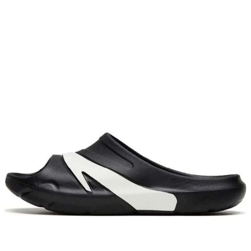 (WMNS) ANTA C37 Slides 'Black White' 122338511-4 sold by KicksCrew