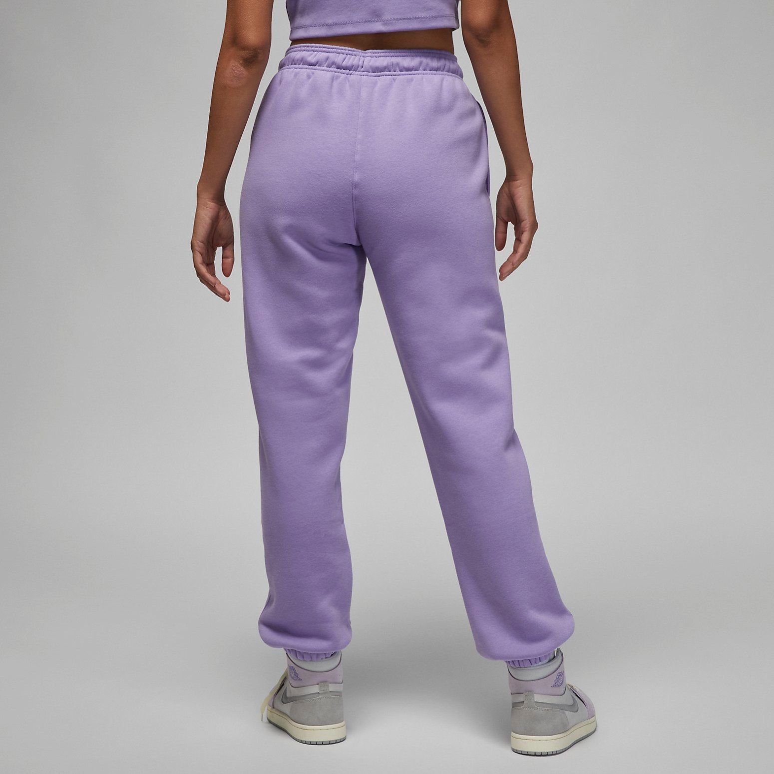 (WMNS) Air Jordan Brooklyn Fleece Pants 'Purple' FN4494-500 sold by KicksCrew product image thumbnail 4