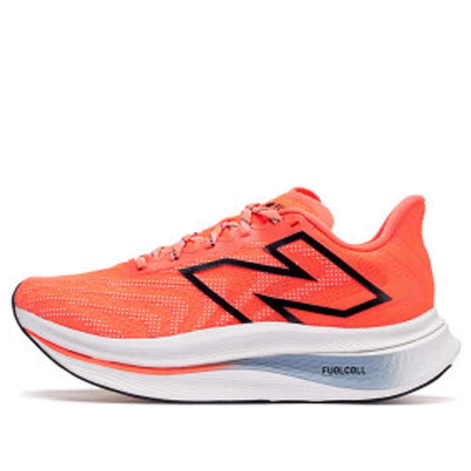 (WMNS) New Balance FuelCell SuperComp Trainer v2 'Neon Dragonfly' WRCXLY3 sold by KicksCrew