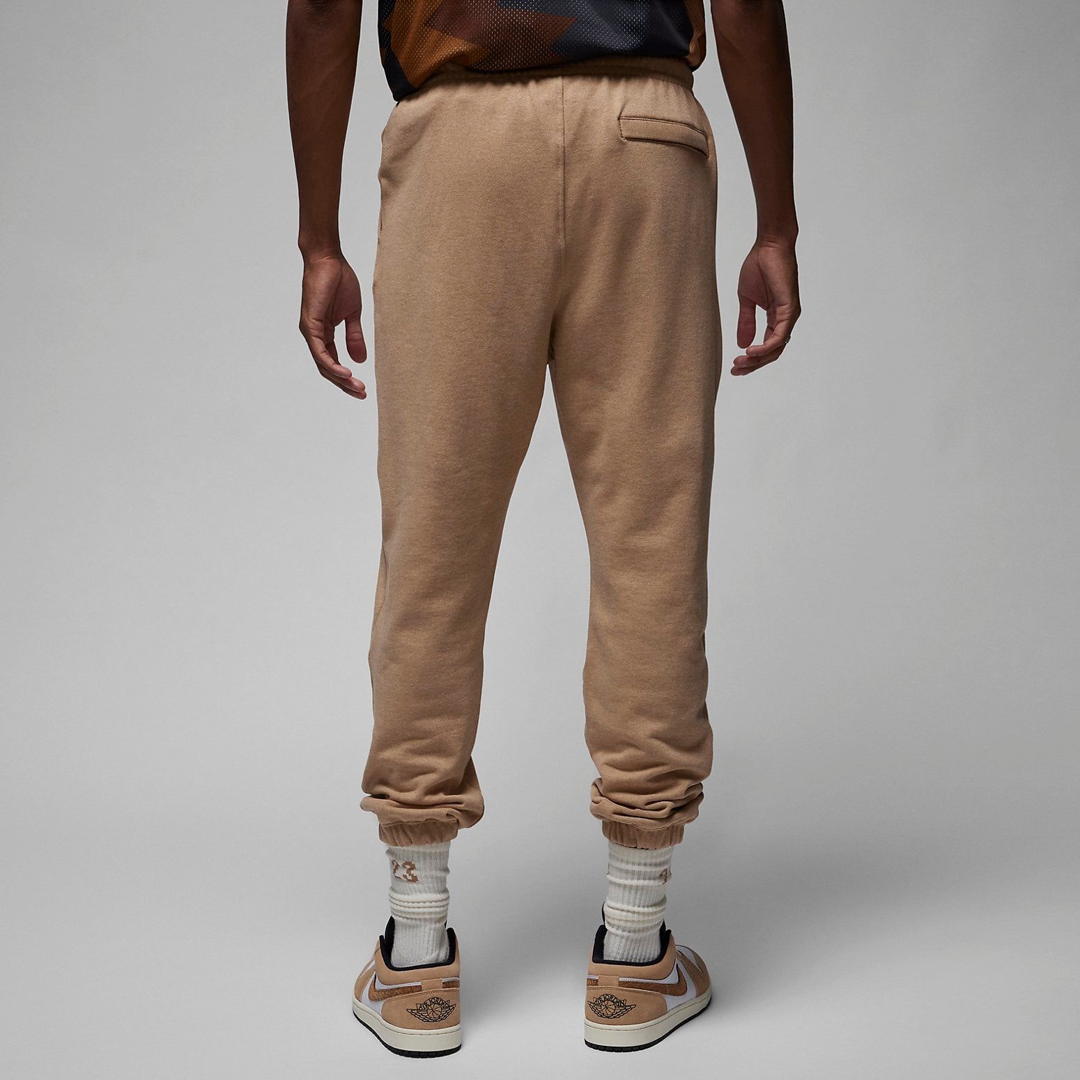 Air Jordan Flight Fleece Sweatpants 'Hemp Heather Sail' DQ7468-201 sold by KicksCrew product image thumbnail 4