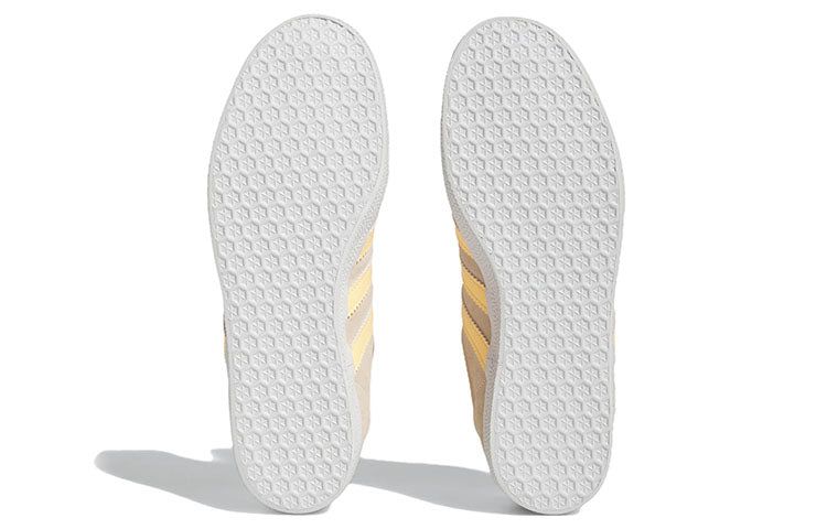 (WMNS) Adidas Originals Gazelle Shoes 'Bliss Orange Cloud White' IE5137 sold by KicksCrew product image thumbnail 6