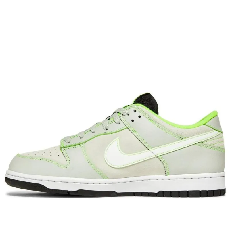 Nike Dunk Low 'University of Oregon PE' FQ7260-001 sold by KicksCrew