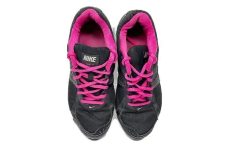 (WMNS) Nike Dart 9 'Black Fireberry' 443863-018 sold by KicksCrew