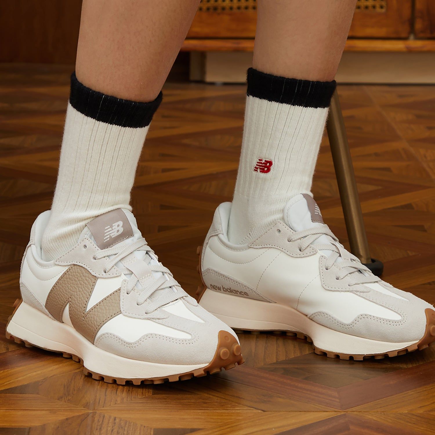 New Balance 327 'Moonbeam Driftwood' U327LZ sold by KicksCrew product image thumbnail 9