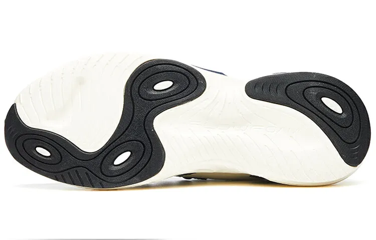 ANTA Run Collection 'White Black' 112025591-3 sold by KicksCrew product image thumbnail 5