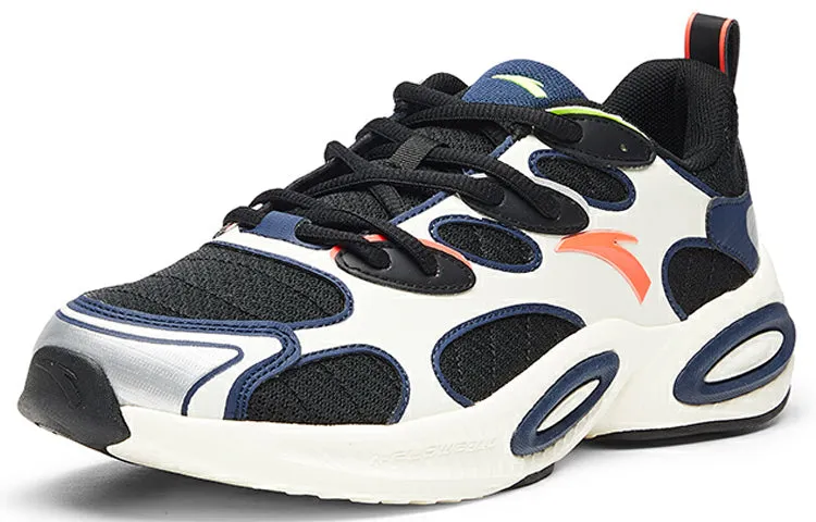 ANTA Run Collection 'White Black' 112025591-3 sold by KicksCrew product image thumbnail 2