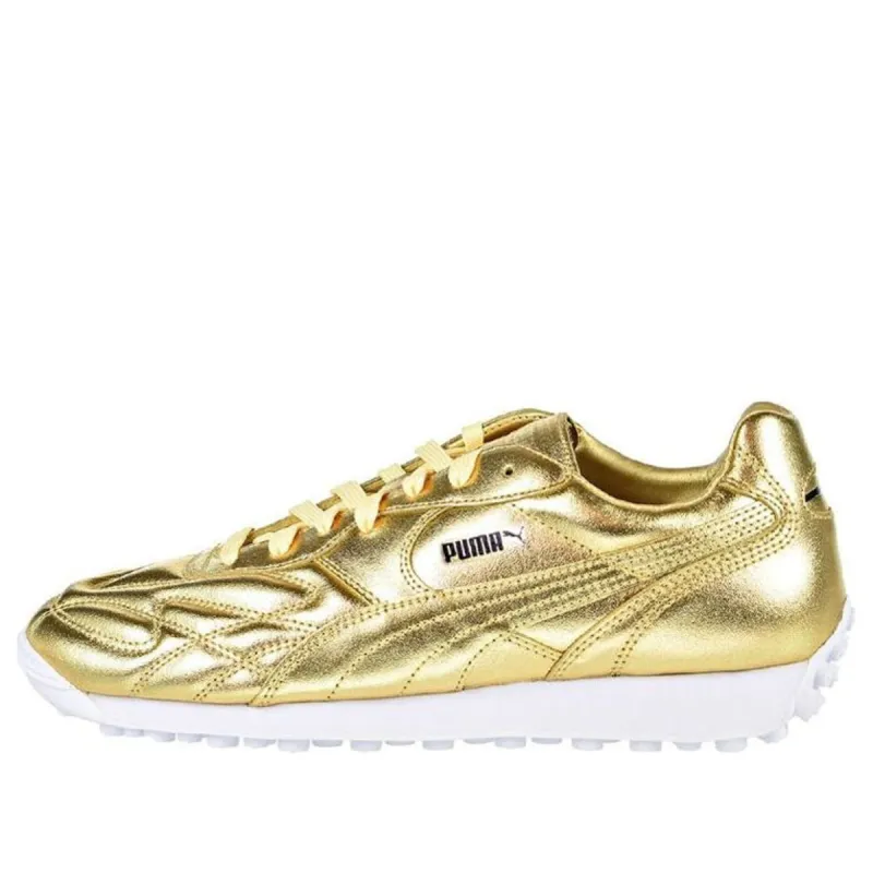 PUMA King Avanti 'Gold Trophy' 366619-01 sold by KicksCrew