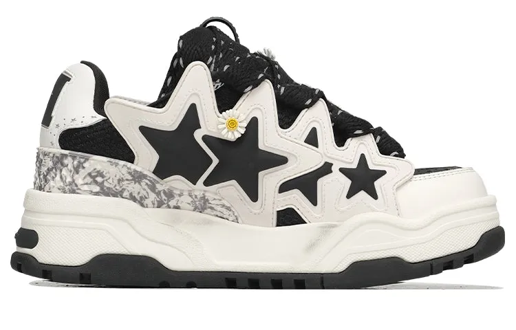 KAALIXTO x METAIDAISY Skateboarding Low 'White Black' KSH231014 sold by KicksCrew product image thumbnail 2