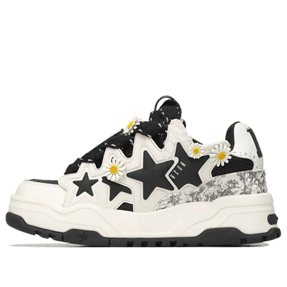 KAALIXTO x METAIDAISY Skateboarding Low 'White Black' KSH231014 sold by KicksCrew