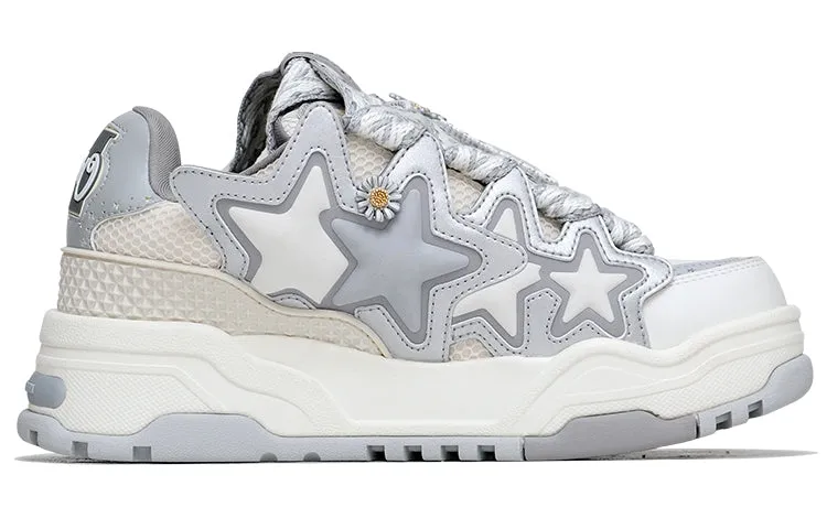 KAALIXTO x METAIDAISY Skateboarding Low 'Grey White' KSH231013 sold by KicksCrew product image thumbnail 2