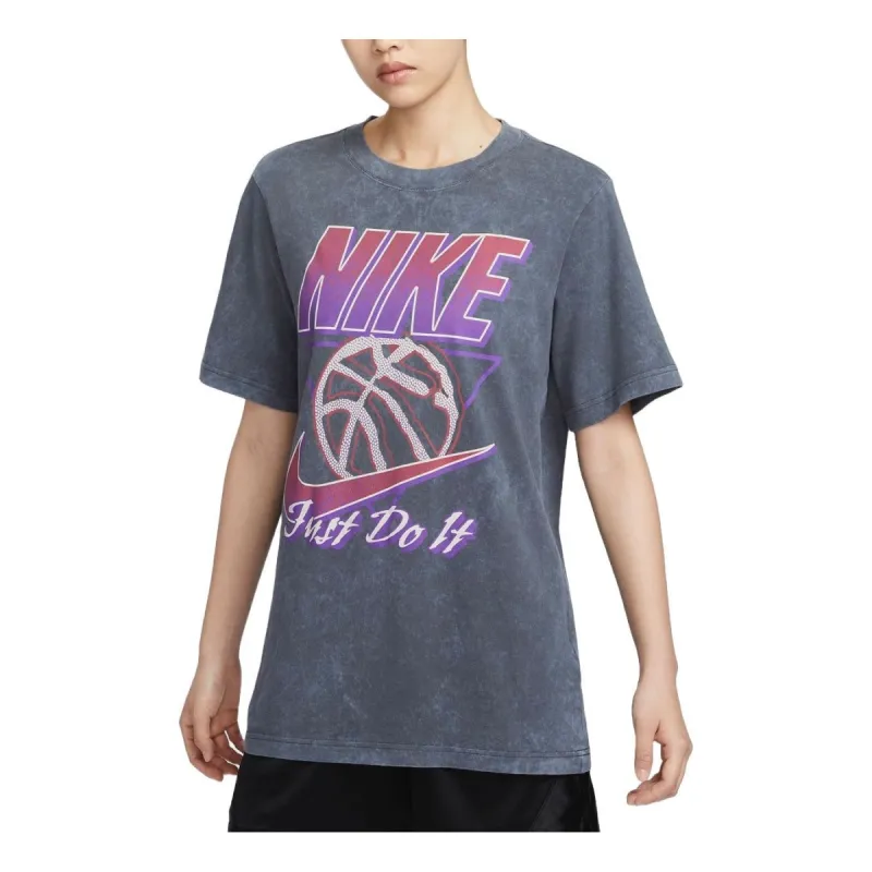 (WMNS) Nike Sportswear Graphic T-Shirt Asia Sizing 'Anthracite' FZ3478-060 sold by KicksCrew