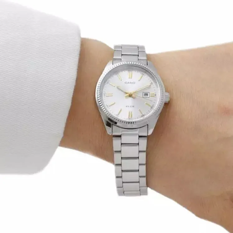 CASIO Quartz Limited Edition Unisex Mens Analog MTP-1302D-7A2 sold by KicksCrew product image thumbnail 3