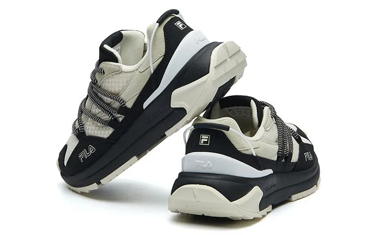 (WMNS) FILA Corsa Low Chunky Sneakers GS White/Black F12W134145FVB sold by KicksCrew product image thumbnail 4
