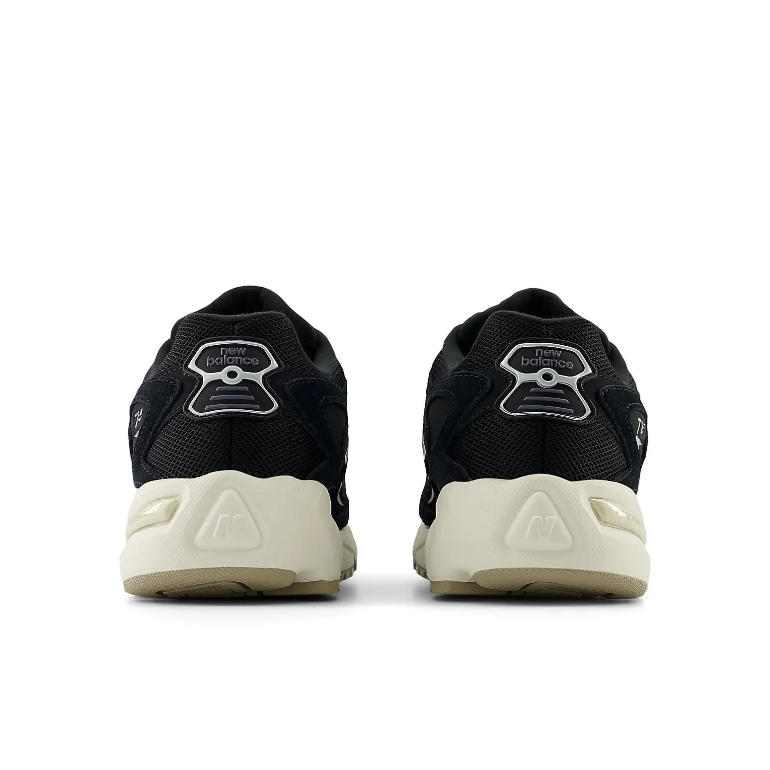 New Balance 725 'Black Metallic Silver' ML725BB sold by KicksCrew product image thumbnail 4