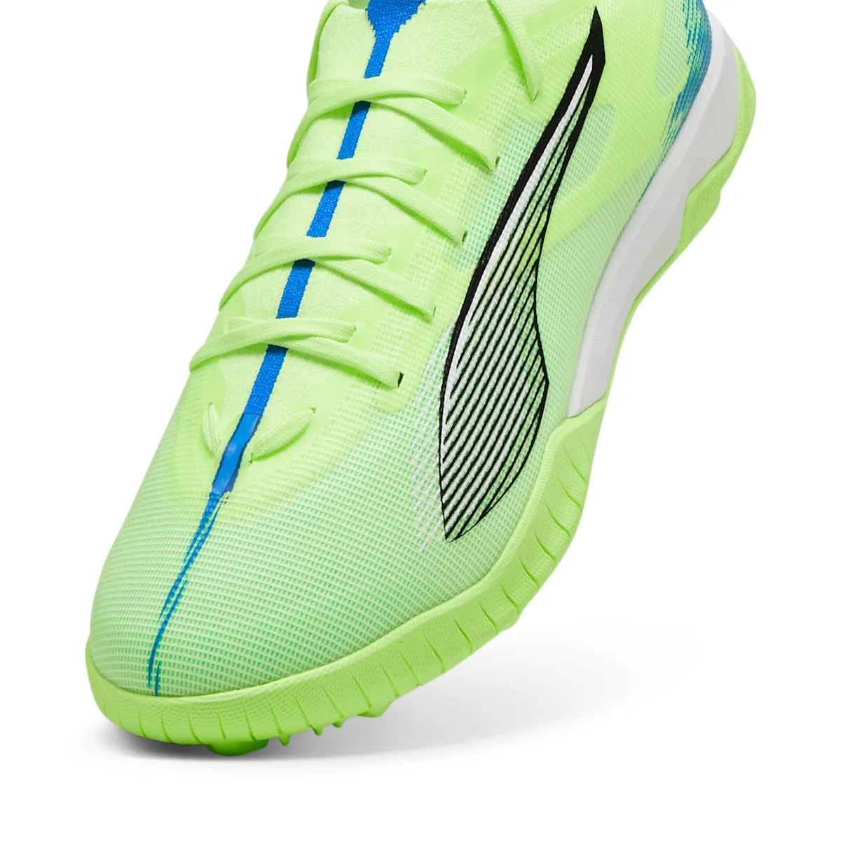 PUMA Ultra 5 Match TT 'Fizzy Apple White' 107892-03 sold by KicksCrew product image thumbnail 5