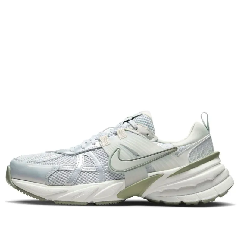 (WMNS) Nike V2K Run 'Photon Dust Light Silver' FD0736-006 sold by KicksCrew