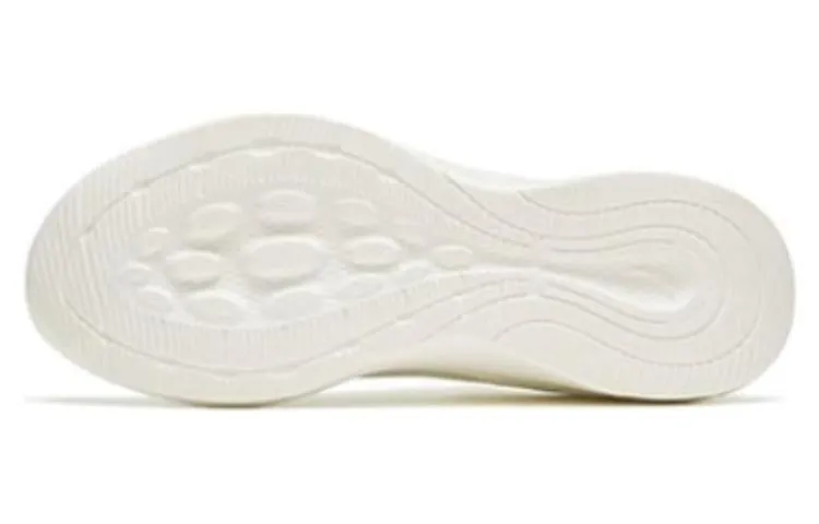 ANTA Running Series Sneakers Flyknit 'White' 912315582-2 sold by KicksCrew product image thumbnail 4