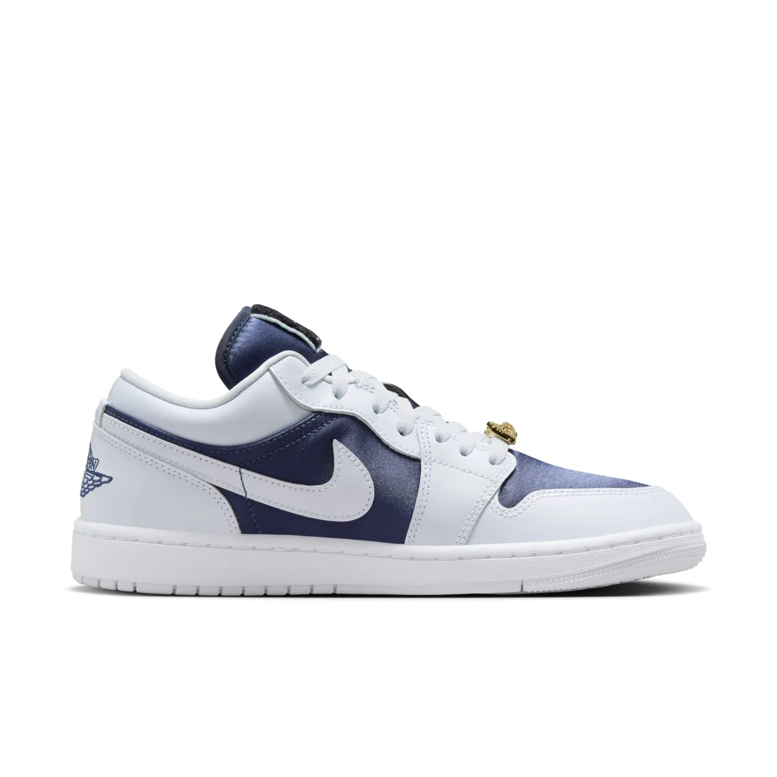 (WMNS) Air Jordan 1 Low SE 'Football Grey White Gym Red Midnight Navy' FZ8778-044 sold by KicksCrew product image thumbnail 2