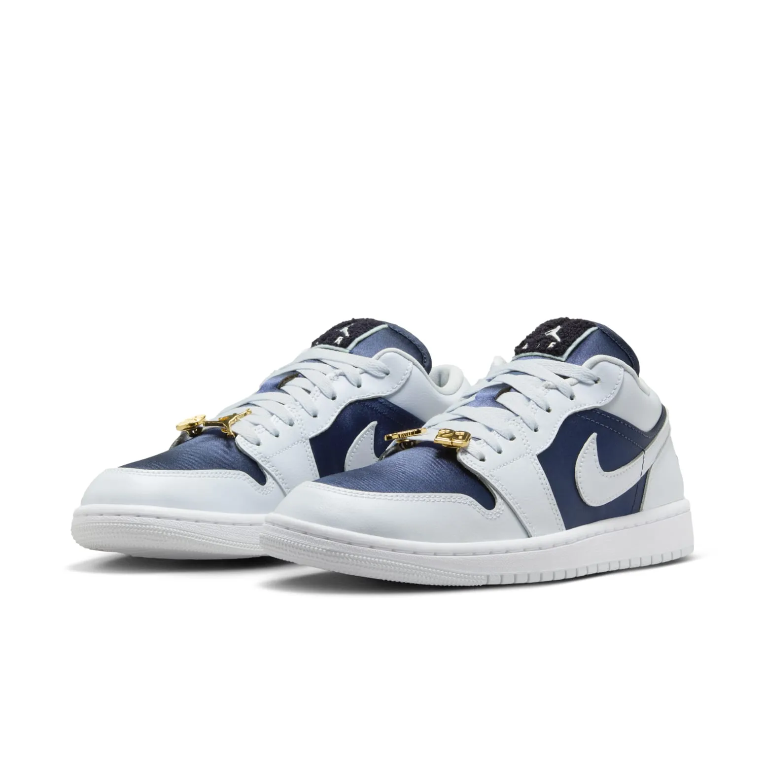 (WMNS) Air Jordan 1 Low SE 'Football Grey White Gym Red Midnight Navy' FZ8778-044 sold by KicksCrew product image thumbnail 3