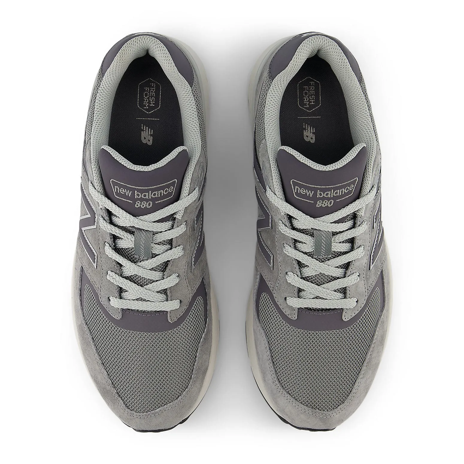 New Balance 880 'Grey' MW880CA6 sold by KicksCrew product image thumbnail 4