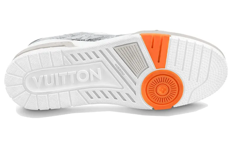 LOUIS VUITTON Trainer Sneakers 'Silver' 1A8KGQ sold by KicksCrew product image thumbnail 4