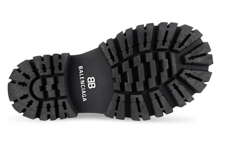 Balenciaga Tractor Chelsea Boots 'Black' 670988WBCP11000 sold by KicksCrew product image thumbnail 5