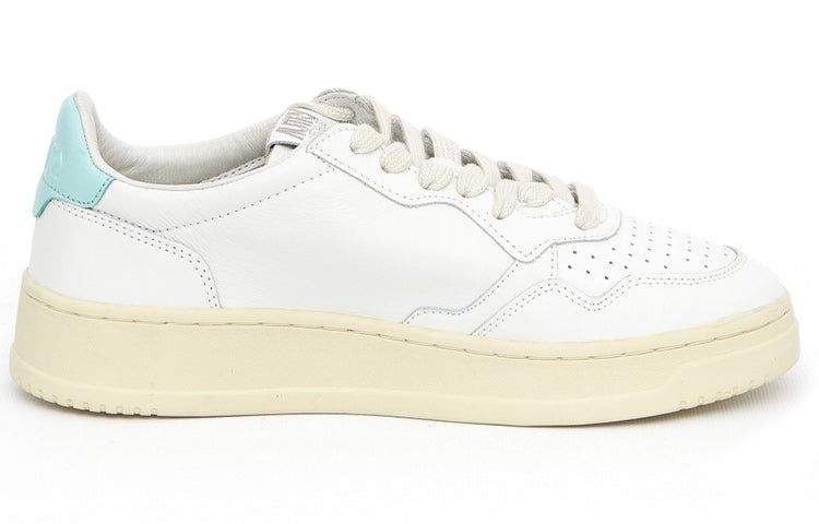 (WMNS) Autry Medalist Low 'White Turquoise' AULW-LL49 sold by KicksCrew product image thumbnail 2