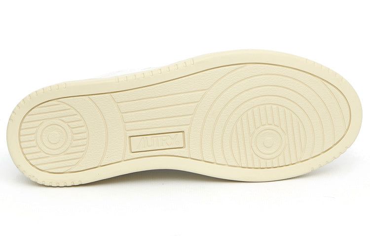 (WMNS) Autry Medalist Low 'White Turquoise' AULW-LL49 sold by KicksCrew product image thumbnail 5