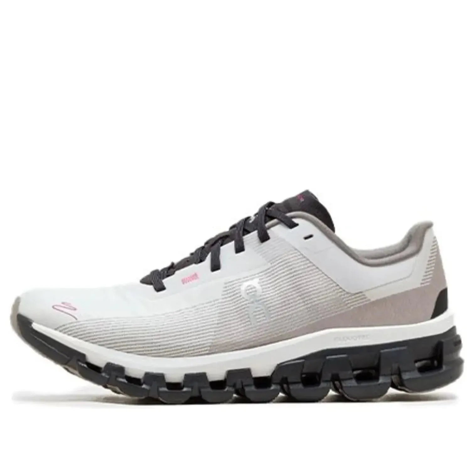 On Running Cloudflow 4 DISTANCE 'White Black' 3MD30340462 sold by KicksCrew