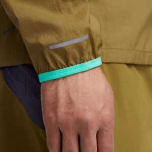 Nike Trail Aireez lightweight trail running jacket 'Olive Green' DX6884-368 sold by KicksCrew