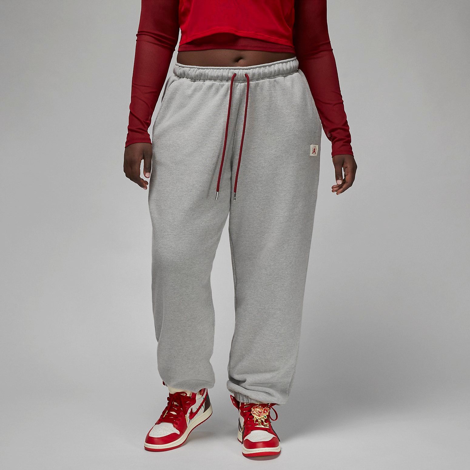 (WMNS) Air Jordan x Teyana Taylor Fleece Pants 'Grey Heather' FB2624-063 sold by KicksCrew product image thumbnail 2