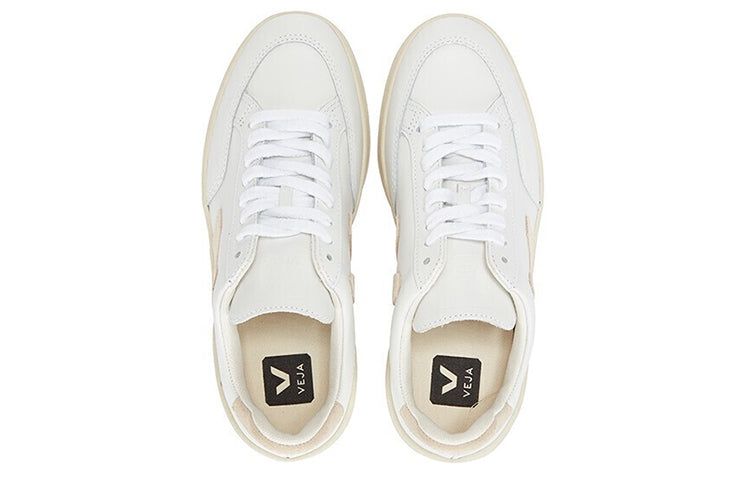 Veja V-12 Leather 'White Sable' XD022335A sold by KicksCrew product image thumbnail 3