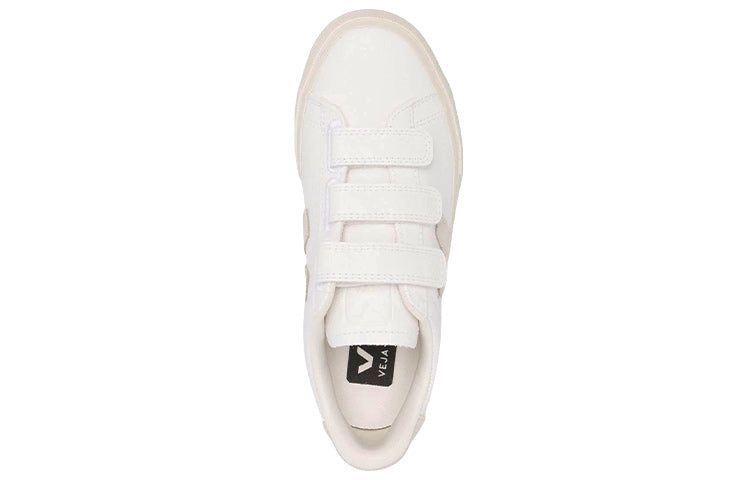 (WMNS) VEJA Recife Chromefree Leather 'White Sable' RC0502335 sold by KicksCrew product image thumbnail 4