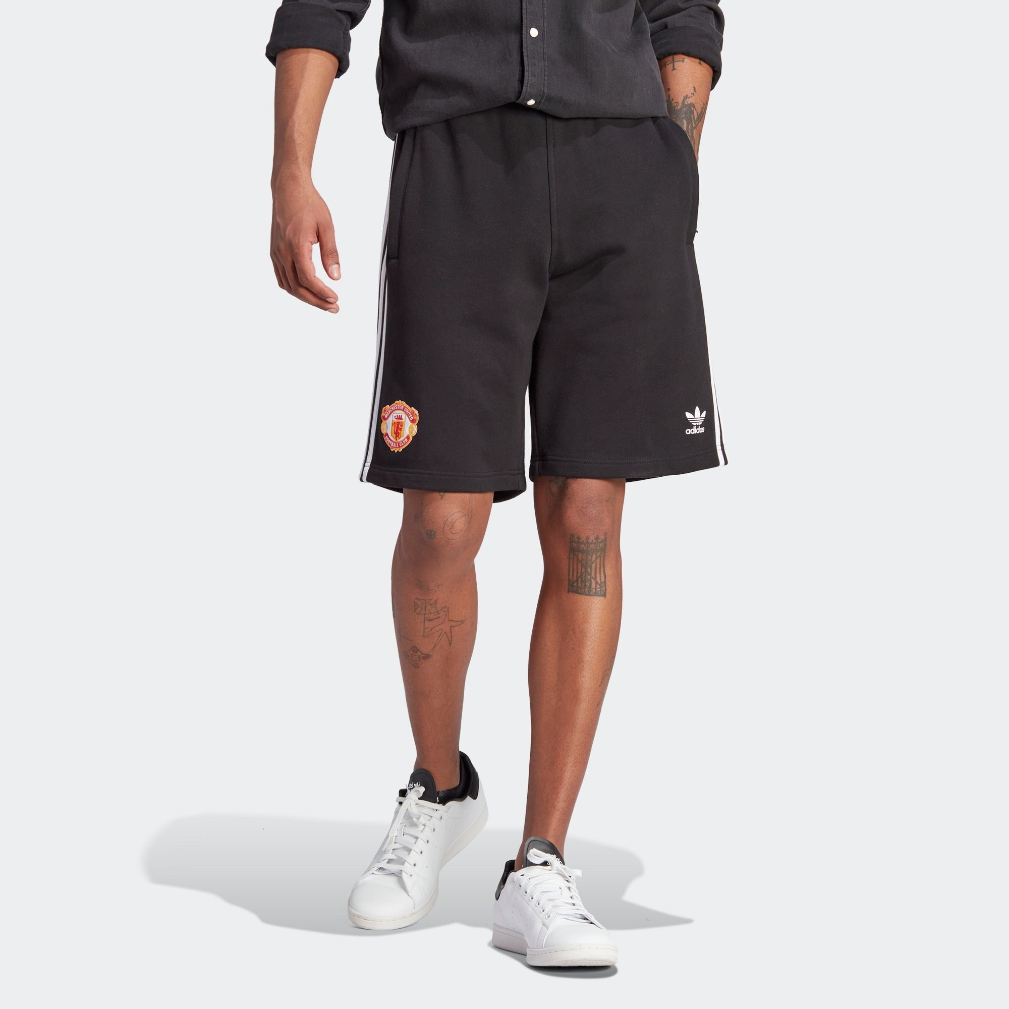 adidas originals Manchester United OG Sweat Shorts 'Black' IP5546 sold by KicksCrew product image thumbnail 2