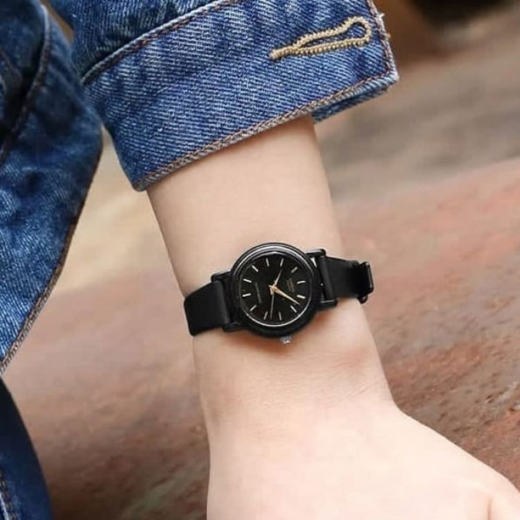 (WMNS) CASIO Analog 'Black' LQ-139EMV-1A sold by KicksCrew product image thumbnail 3