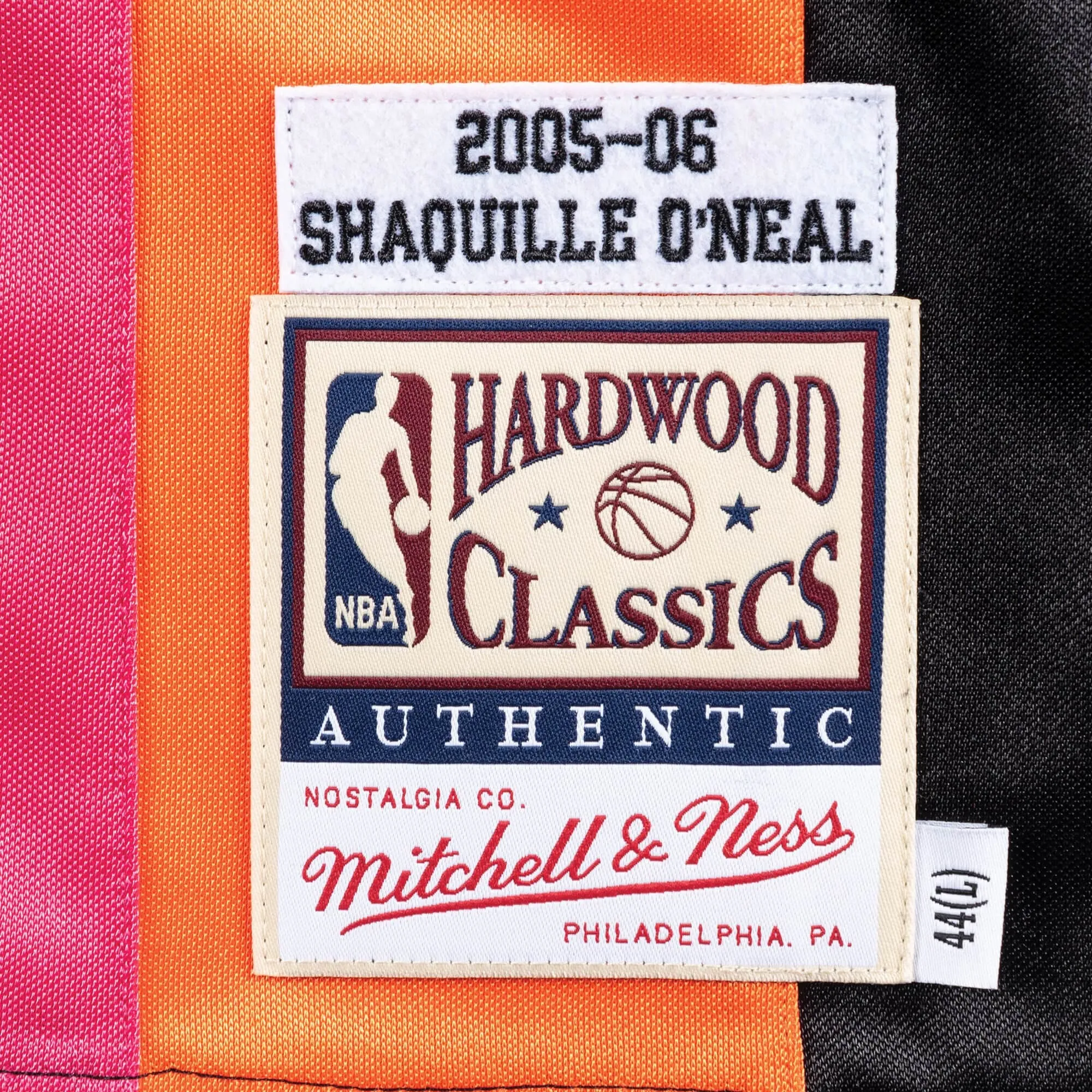 Mitchell & Ness x NBA Miami Heat 2005-06 Jerseys 'Shaquille O'Neal 32' AJY4EL18033-MHEBLCK05SON sold by KicksCrew product image thumbnail 3