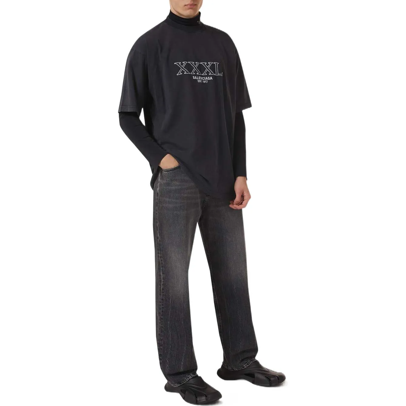 Balenciaga 3XL T-Shirt 'Black' 641675TNVD81070 sold by KicksCrew product image thumbnail 3