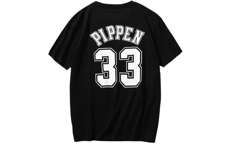 Mitchell & Ness x NBA Chicago Bulls T-shirt 'Scottie Pippen 33' MN13S18-SPI sold by KicksCrew product image thumbnail 2