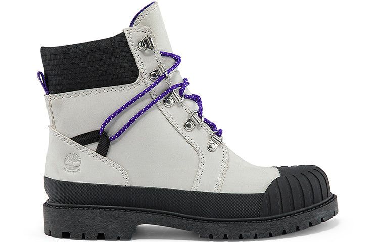 (WMNS) Timberland Heritage Rubber Toe 6 Inch Hiking Boot 'White' A2JX9W sold by KicksCrew product image thumbnail 2